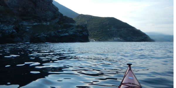 bewegend-seekajak-cap-corse013.jpg